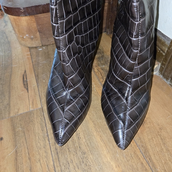 SCHUTZ Maryana Croc Embossed Over the Knee Boots size 8 Little Wear On Heel - Picture 3 of 5